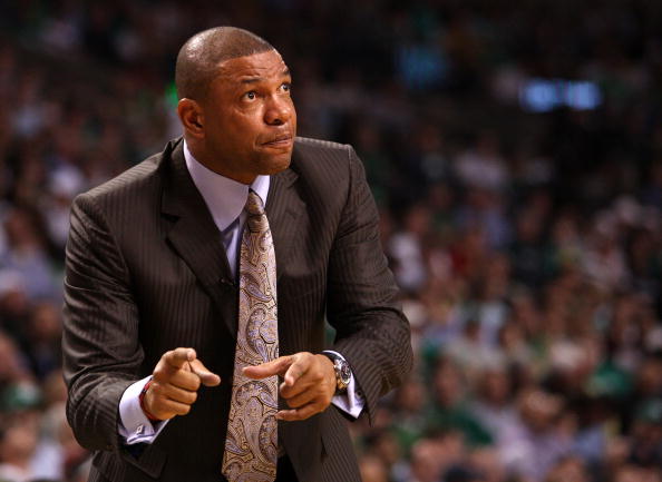 费耶诺德迎NBA季后赛关键赛；国际比赛日单刀错失；质疑声仍在；临场指挥获称赞的简单介绍-IUYOUSPORTS