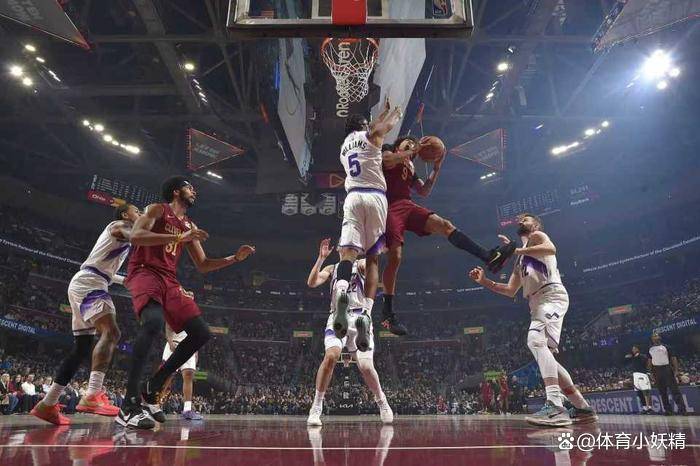 关于风云突变尼斯赛前更衣室发声，荷甲版图或变，引发热议，赛程密集仍需轮换的信息-九游体育登录